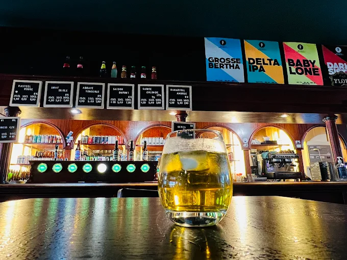 Bar Le Britannia Perros-Guirec